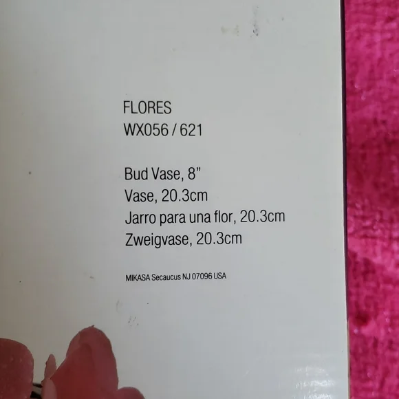 Mikasa 8" bud vase - Picture 5 of 5